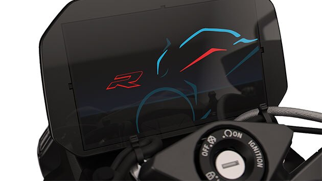 We see the TFT display of the S 1000 R.