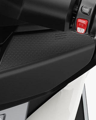 Smartphone compartment C 400 GT