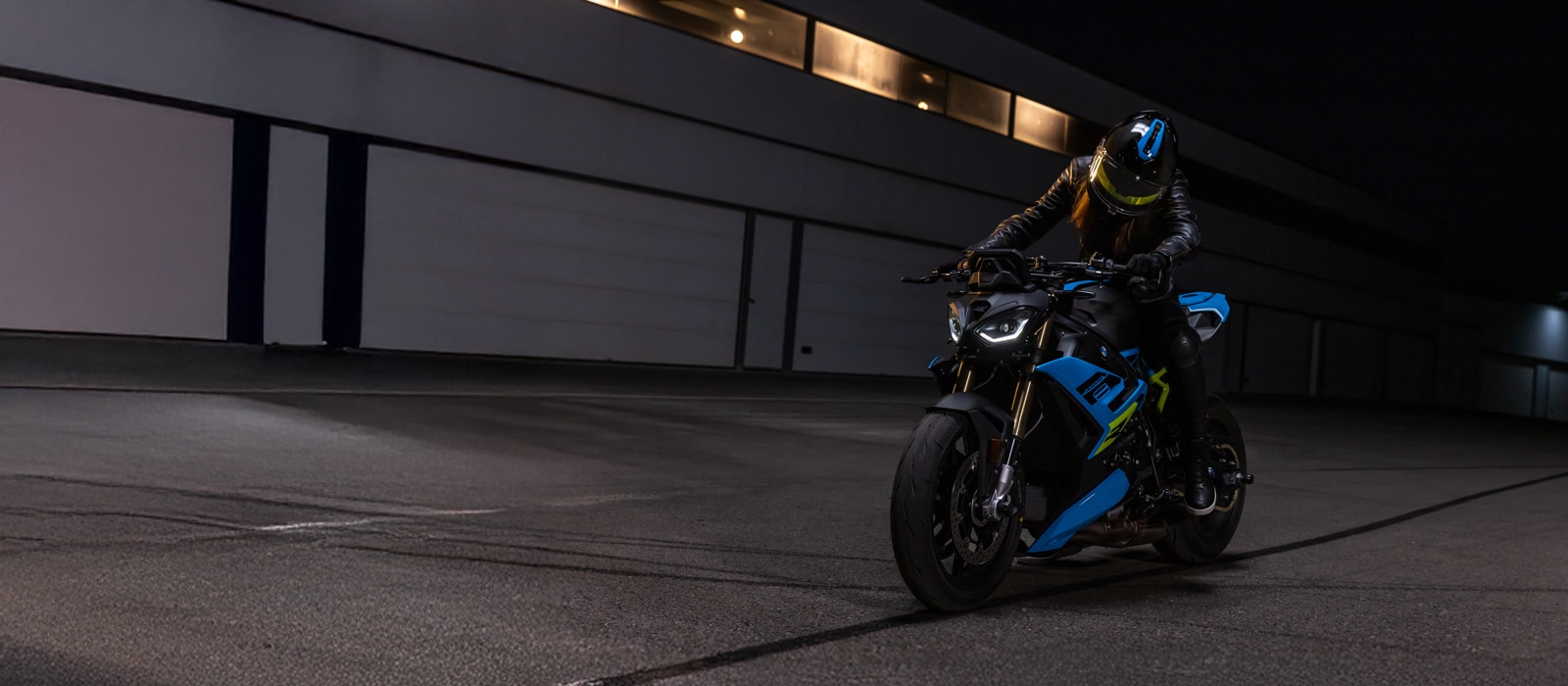 Superbikes. Super Finance.